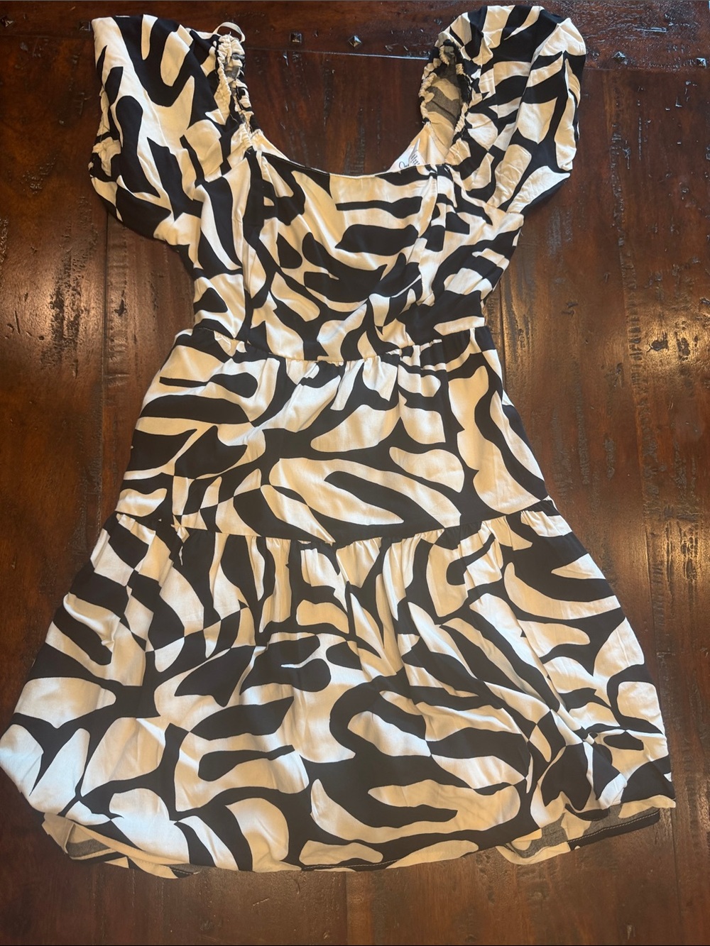 Japna Black and White Print Mini Dress with Puff Sleeves